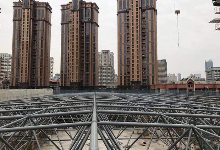 铜仁螺栓球网架结构